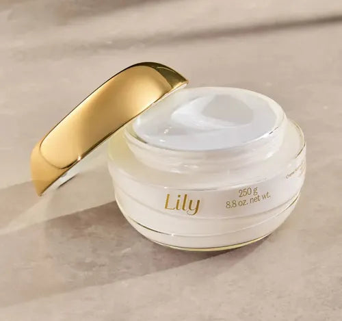 Creme Acetinado Hidratante Desodorante Corporal Lily 250g